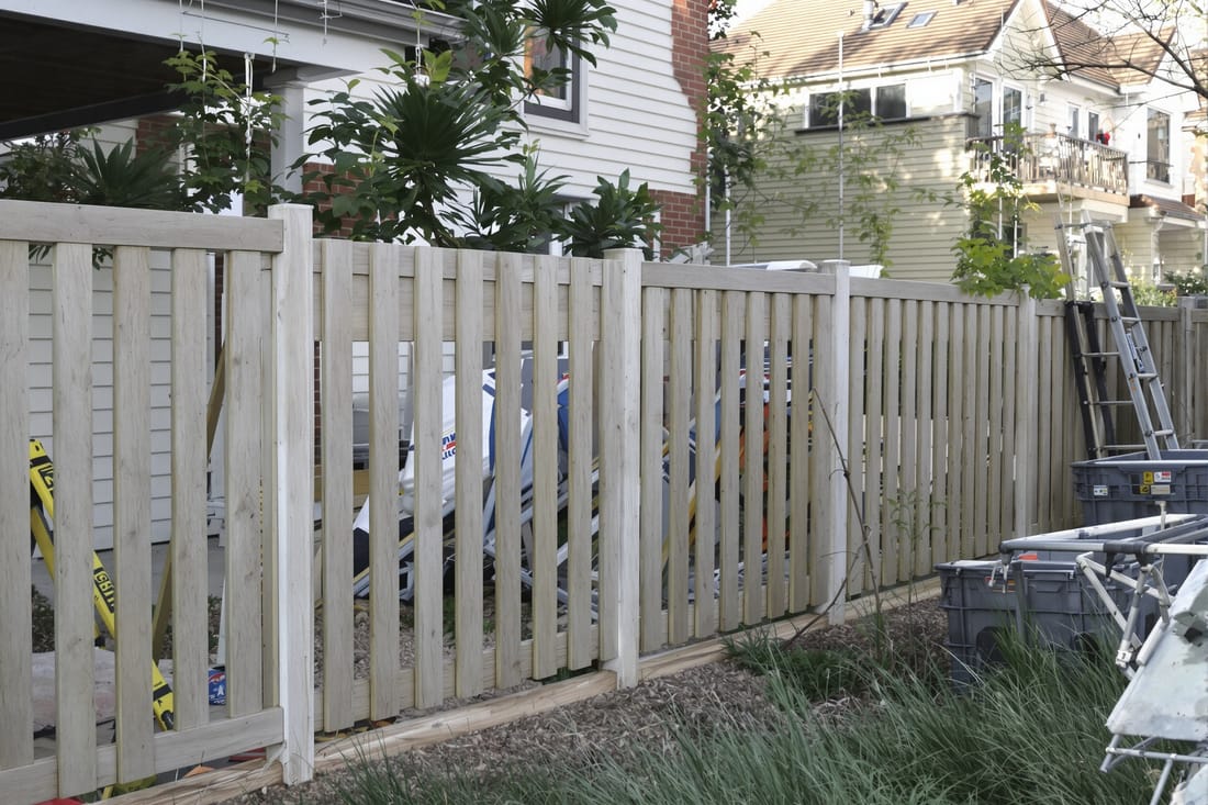 Garden and Yard Fences