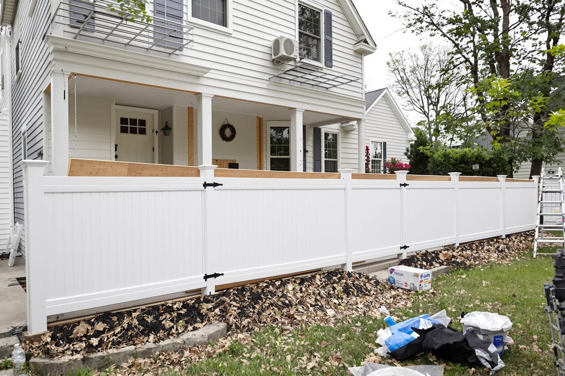 Vinyl Fence Installation