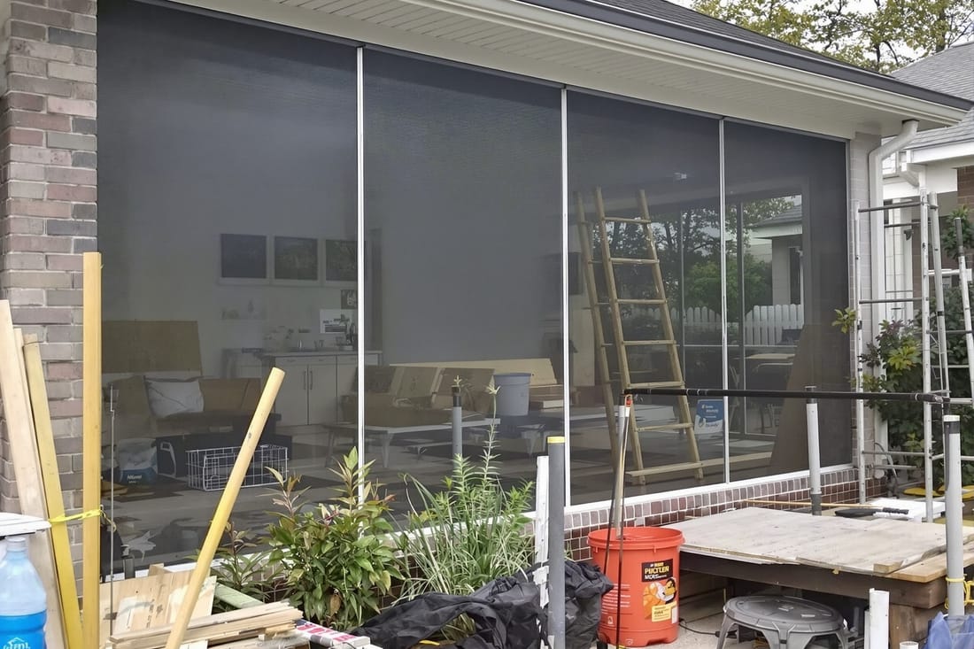 Commercial Screen Installation