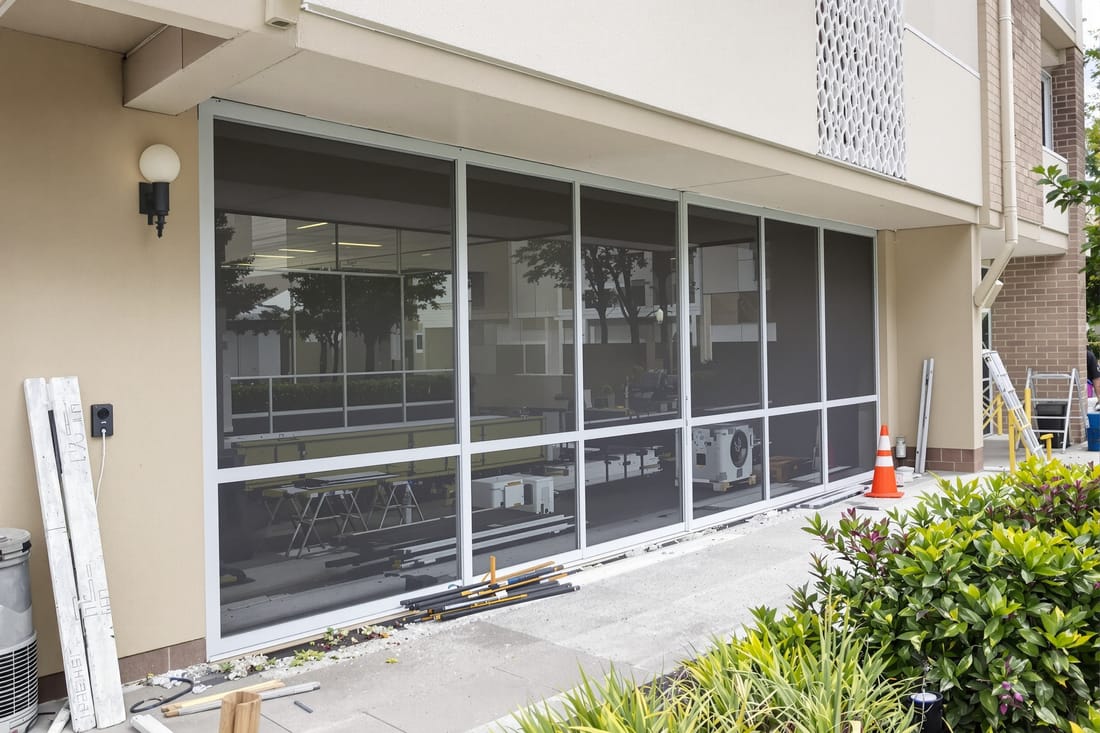 HOA and Multifamily Screen Services
