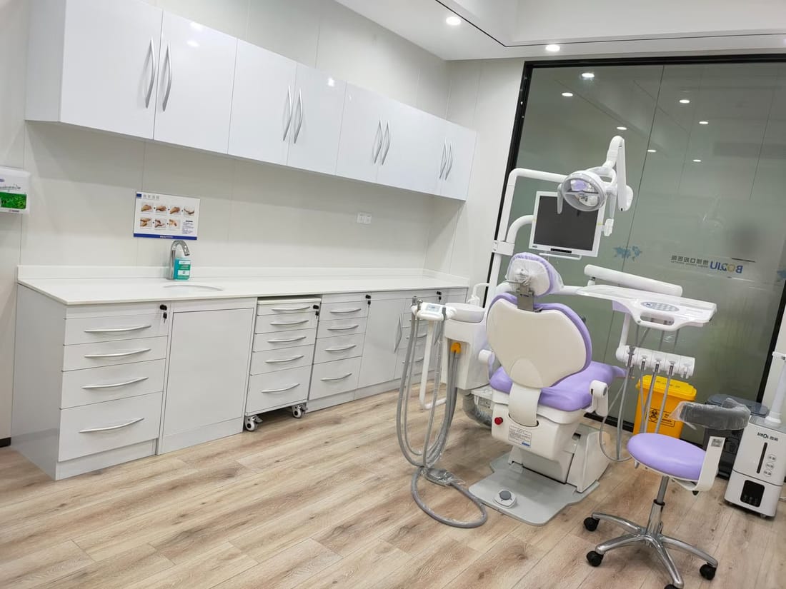 Medical and Dental Cabinets