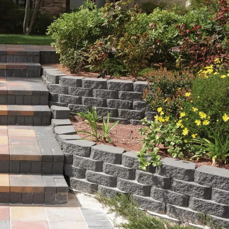 Concrete Retaining Walls
