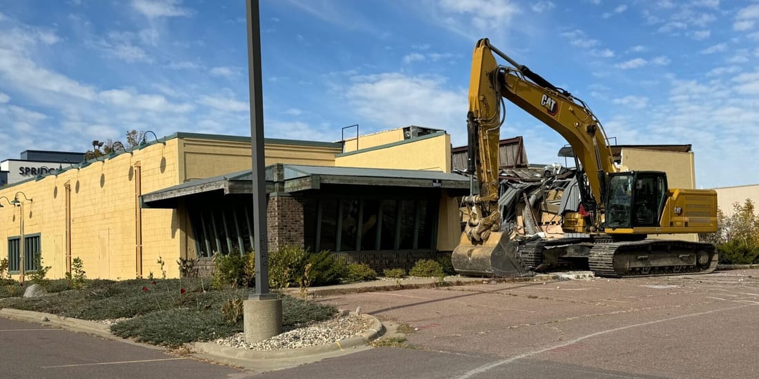 Mall, Retail and Restaurant Demolition